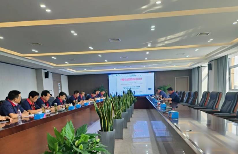 運(yùn)用浙江‘千萬(wàn)工程’經(jīng)驗(yàn)案例，加強(qiáng)公司5S管理工作會(huì)議
